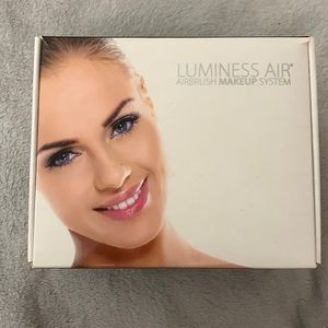 Airbrush makeup system